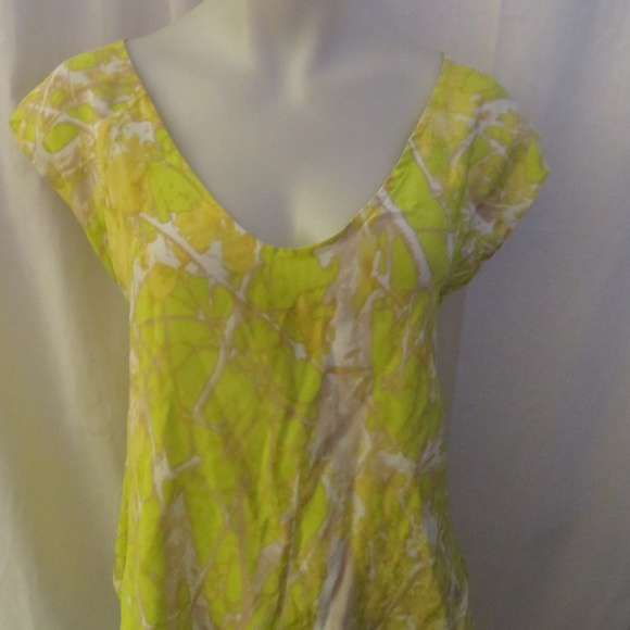 AARON ASHE 100% SILK YELLOW,CREAM,LIME TOP S - Picture 1 of 7